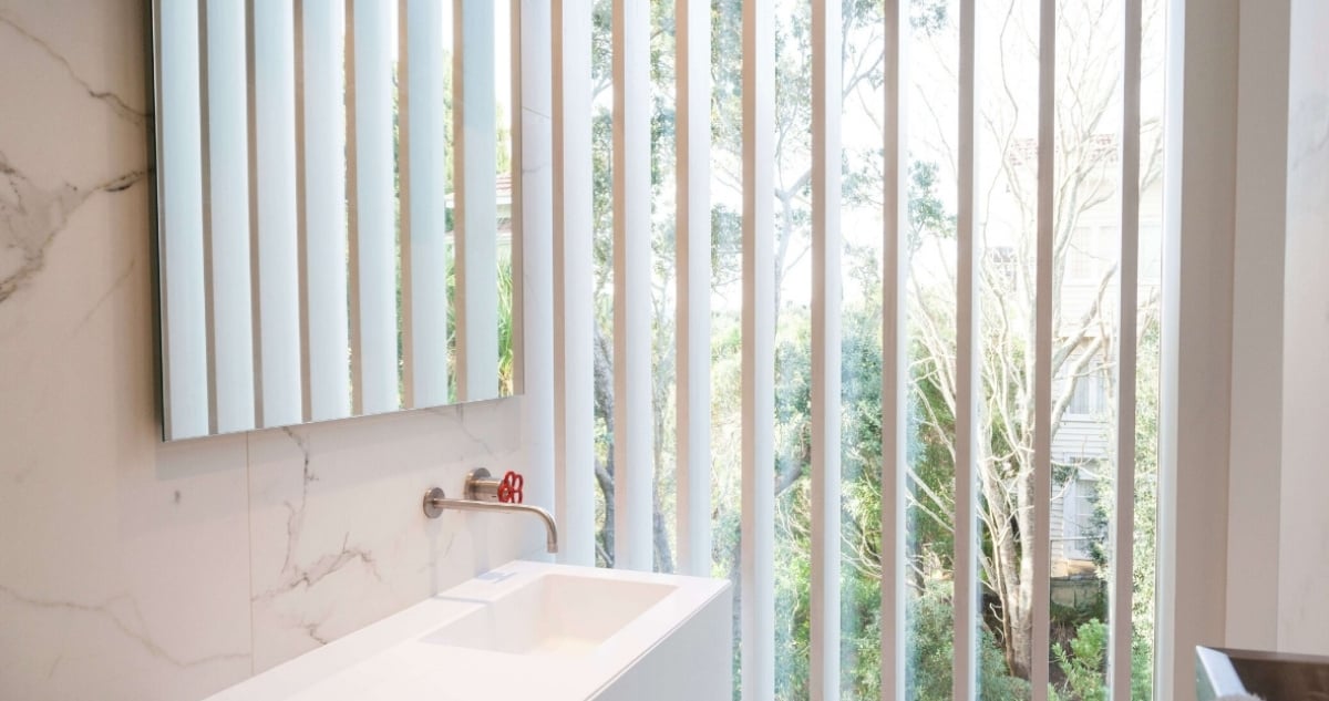 Motorised facade screen systems by Aurae