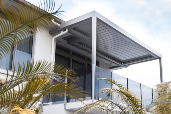 How much do fixed louvres cost in 2025?