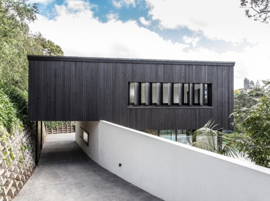 Operable louvres
