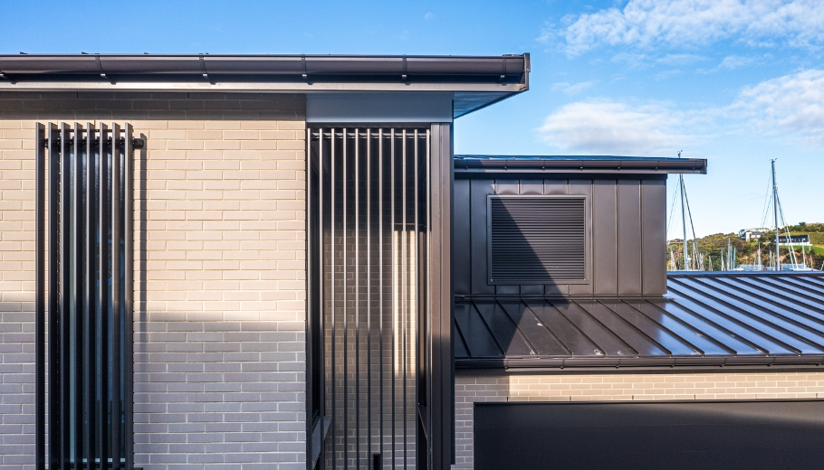 Fixed louvres for sunshade